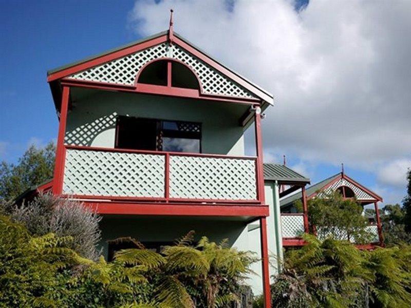 Smoke Lake Hot Springs Lodge & Camp Rotorua Exterior foto
